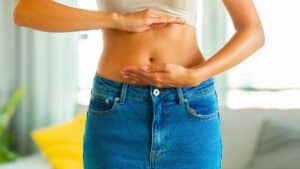 si vous voulez avoir un ventre plat cet été, voici l’aliment brûle graisses à consommer dès maintenant, selon ce médecin de stanford