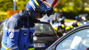 cette amende salee prevue des janvier 2025 pour les automobilistes qui nont pas ce dispositif essentiel cette amende salee prevue des janvier 2025 pour les automobilistes qui nont pas ce