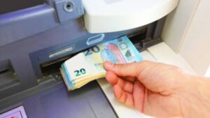 lalerte urgente de la gendarmerie sur les distributeurs de billets