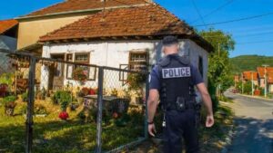 squatteurs maison police (1)